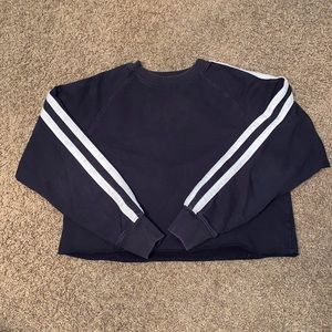 Cropped Crewneck